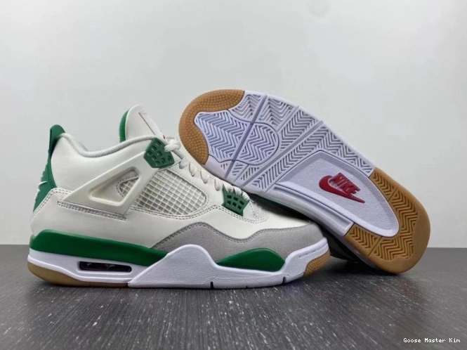 Pine Air 4 Green Nike x DR5415-103 SB Jordan 0810